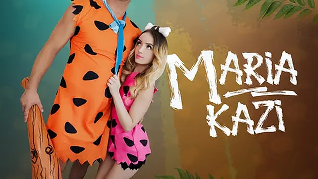 hunk Tempts Stepdaugher To Embrace Halloween And Show Off Her Joy