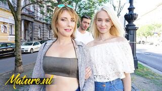 Stepmom and Stepdaughter's filthy French Frenzy: Shared Anal👌 Cock🍆 Frenzy