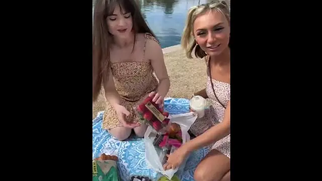 Frisbee Fun In Phoenix With Chloe Temple And Megan Marx