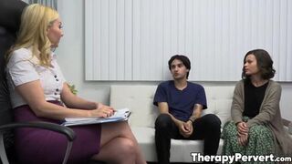 Dharma Jones & Elias Cash Fuck Their MILF Therapist Aaliyah Love In A Threesome