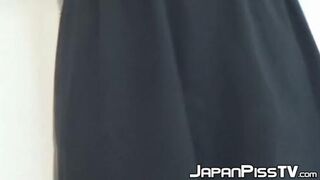 Juicy Asian Dolls Peeing & Playing Naughty😈