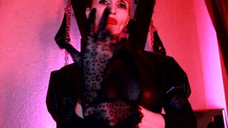 Dominant Woman Eva Latex Big Ass Milf Fetish Mistress Femdom BDSM Solo Toys Goddess Sexy Hot Mom