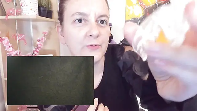 Nicoletta eats you and crushes you under her bite and you little useless insect will be devoured!