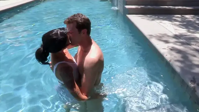 Dana Vespoli is back and ready for some dirty action.